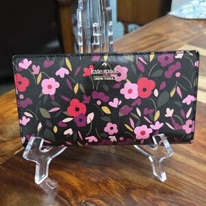 Kate Spade Story Book Lining Cameron Street Boho Floral Stacy Wallet